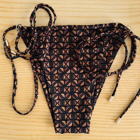 Code B BIKINI Bottoms New with Tags - Picture 3 of 4